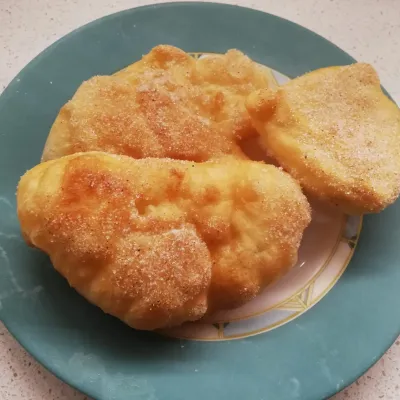 Sicilian Sweet Delight: Cinnamon Sugar Fried Dough Recipe