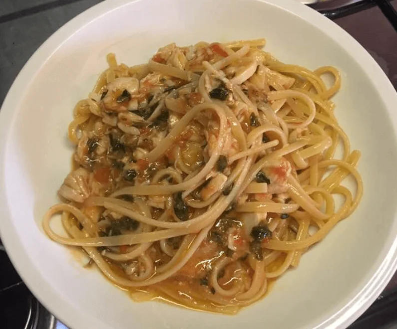 Linguine al filetto di pesce persico
