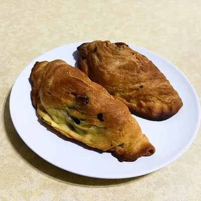 Piruna di Niscemi: L'autentico calzone siciliano agli spinaci