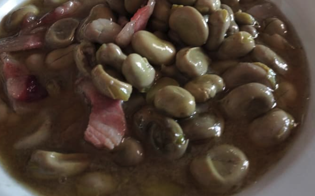 Fave al guanciale