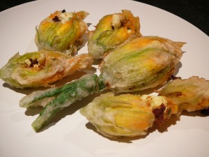 Fiori di zucca fritti