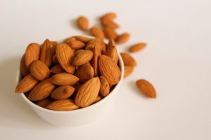 Mustazzoli alle mandorle
