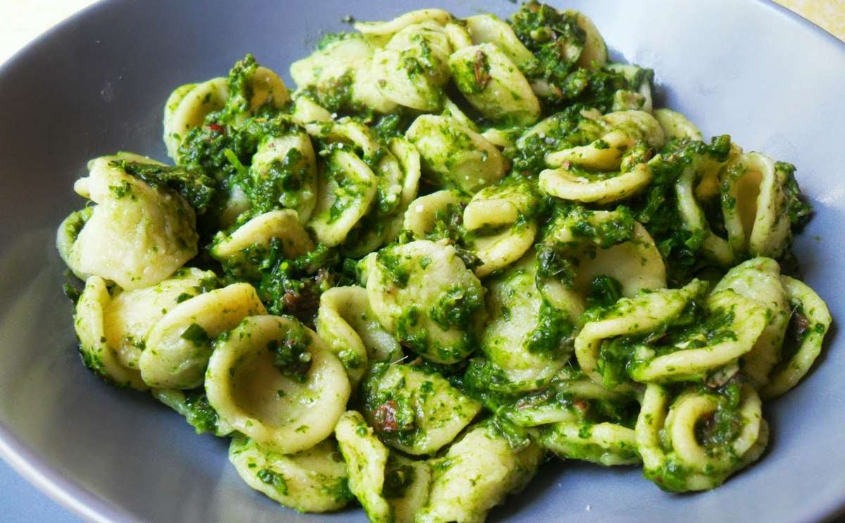 Pasta con i broccoletti verdi