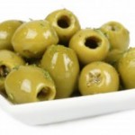 Olive verdi con aglio e prezzemolo