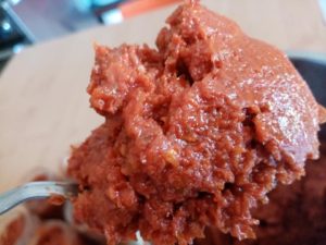 Paté di aglio e pomodori secchi