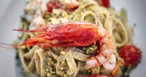 Pasta con gamberi e pistacchio di Bronte