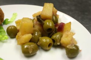 Patate apparecchiate alla siracusana