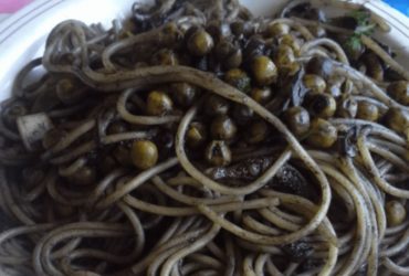 spaghetti with cuttlefish ink