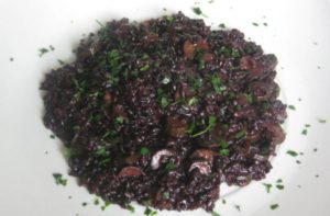 Risotto al nero di seppia alla siciliana