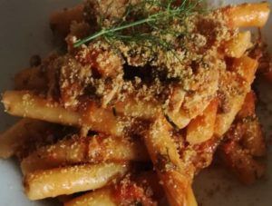 Pasta con sgombro e finocchietto